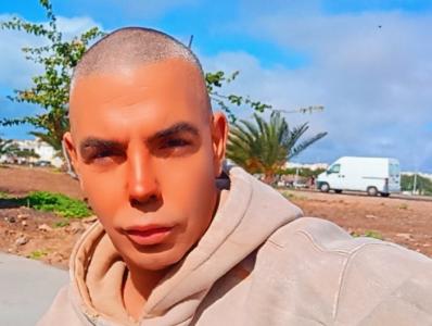 662602295: Chico busca chica en Las Palmas