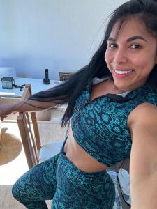 631885968: Chica busca chico en Granada