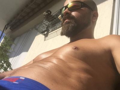 627699158: Chica busca chico en Tarragona