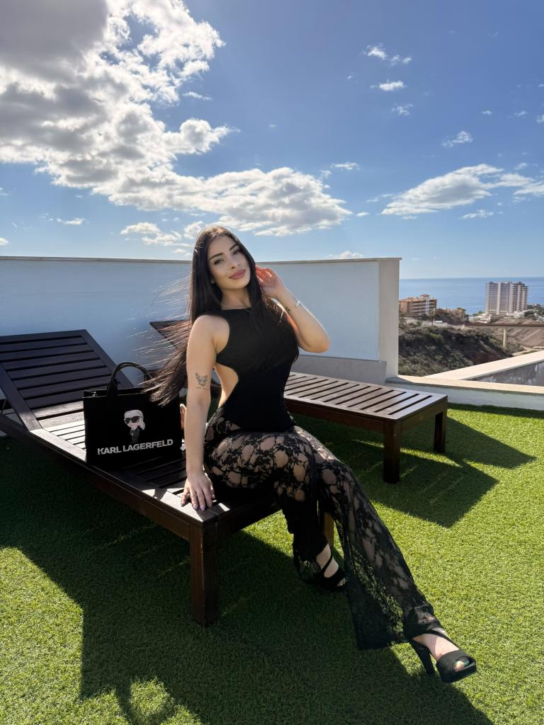 Chica busca chico en Alicante: 