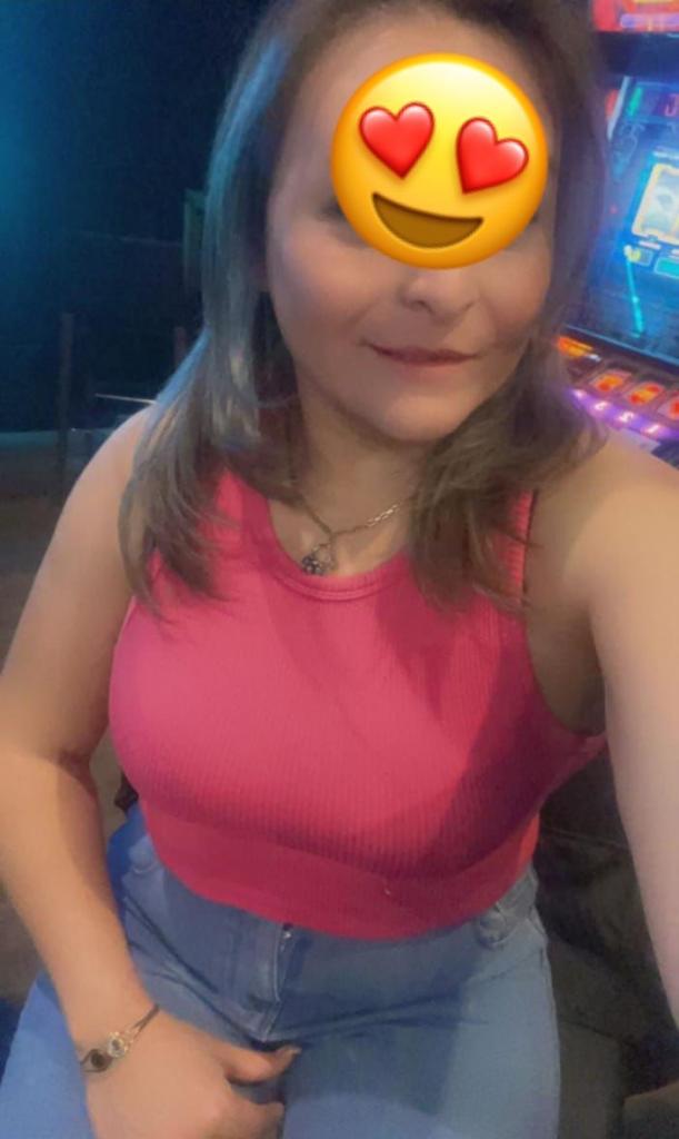 Chica busca chico en Murcia: 