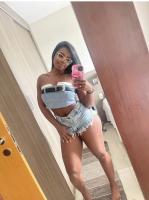 647011016: Chica busca chico en Málaga