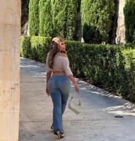 613582971: Chica busca chico en Granada