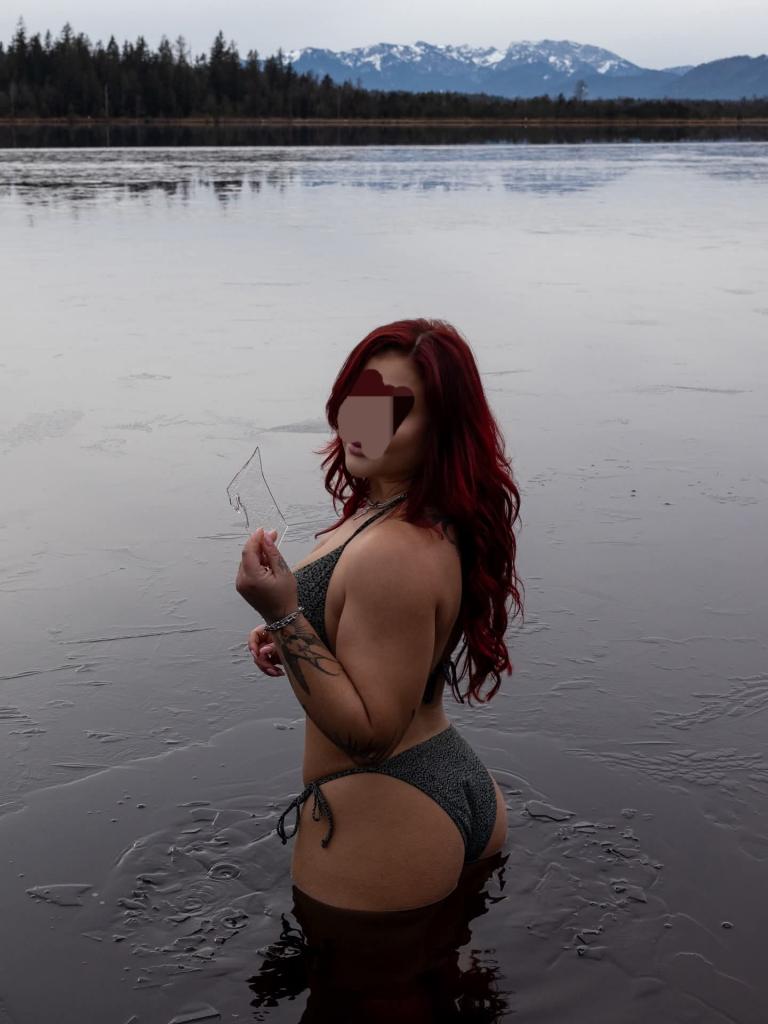 Chica busca chico en Sevilla: 