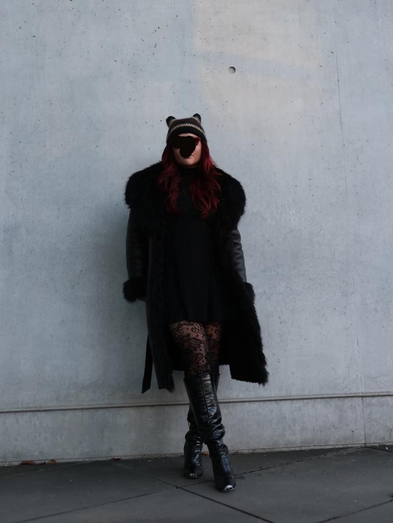 Chica busca chico en Sevilla: 