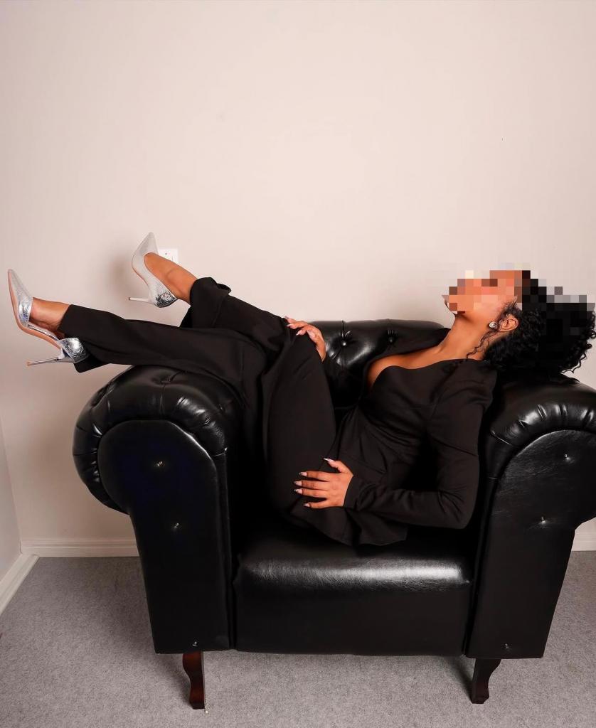 692455357: Chica busca chico en Vizcaya