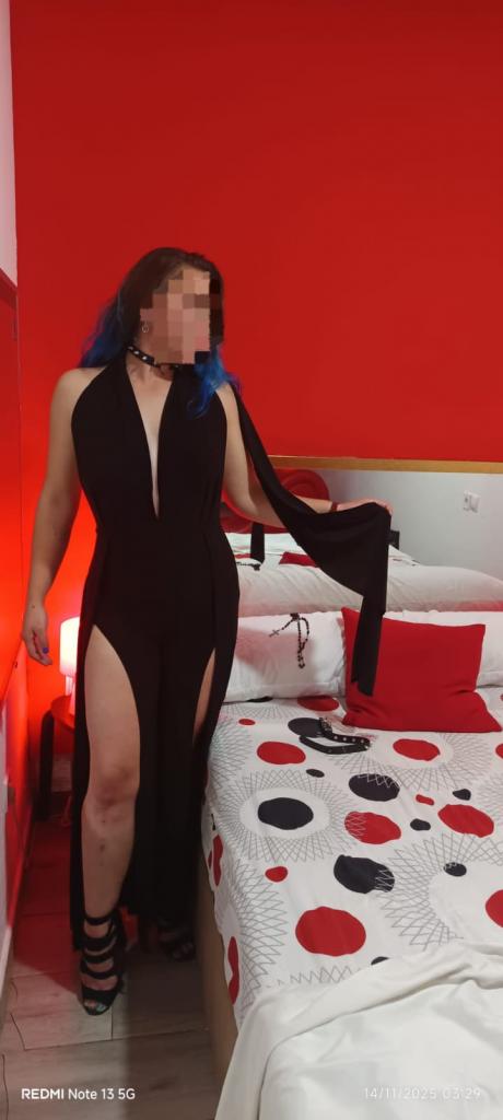 647222275: Chica busca chico en Madrid