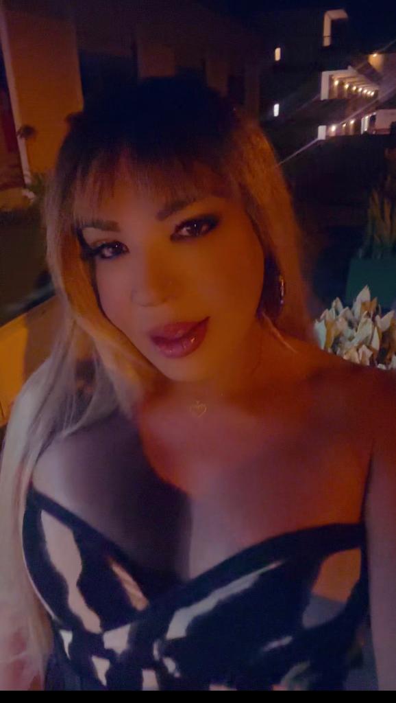 663559110: Travesti en Tenerife