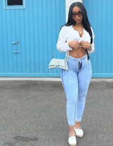 623465872: Chica busca chico en Pontevedra