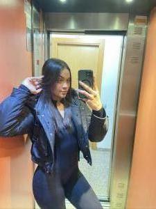 Chica busca chico en Madrid: 