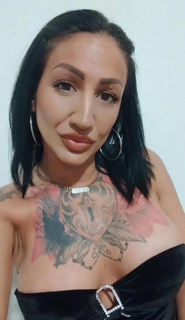 Chica busca chico en Barcelona: 