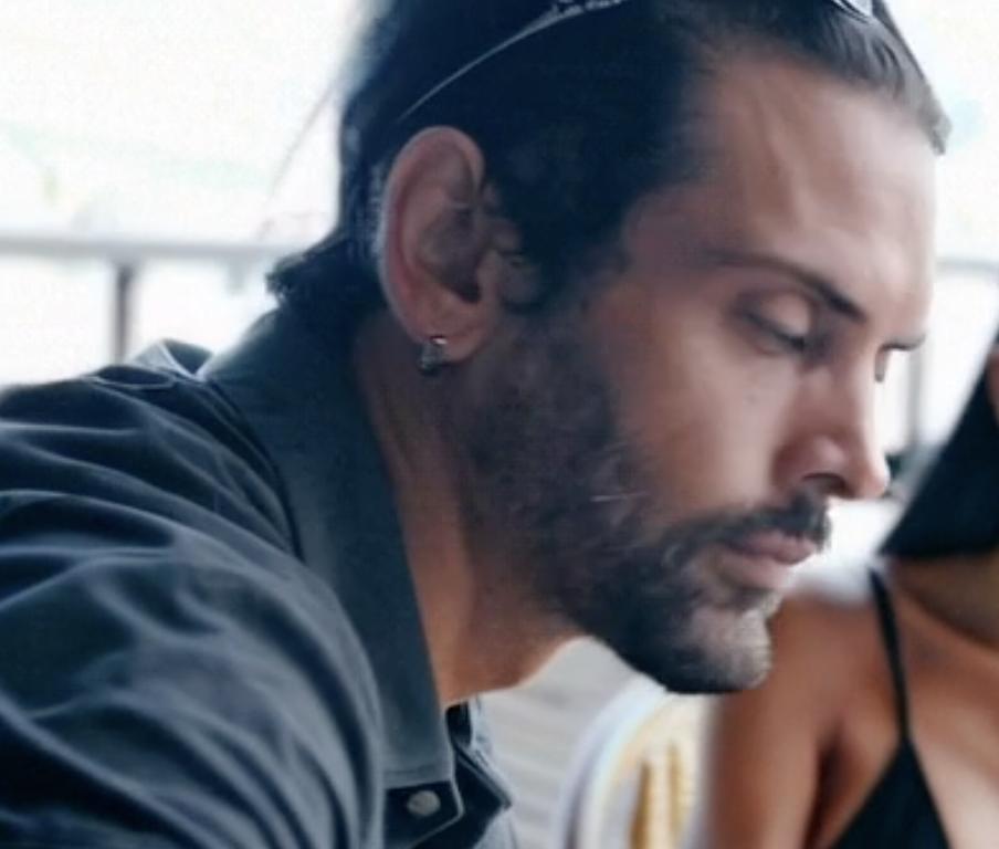 Chico busca chica en Valencia: 