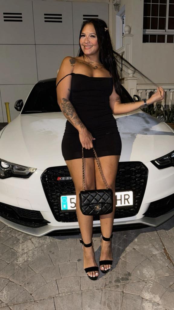 687797307: Chica busca chico en Málaga