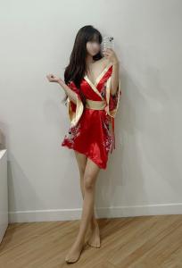 643169093: Chica busca chico en Madrid