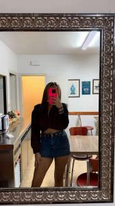 643367591: Chica busca chico en Barcelona