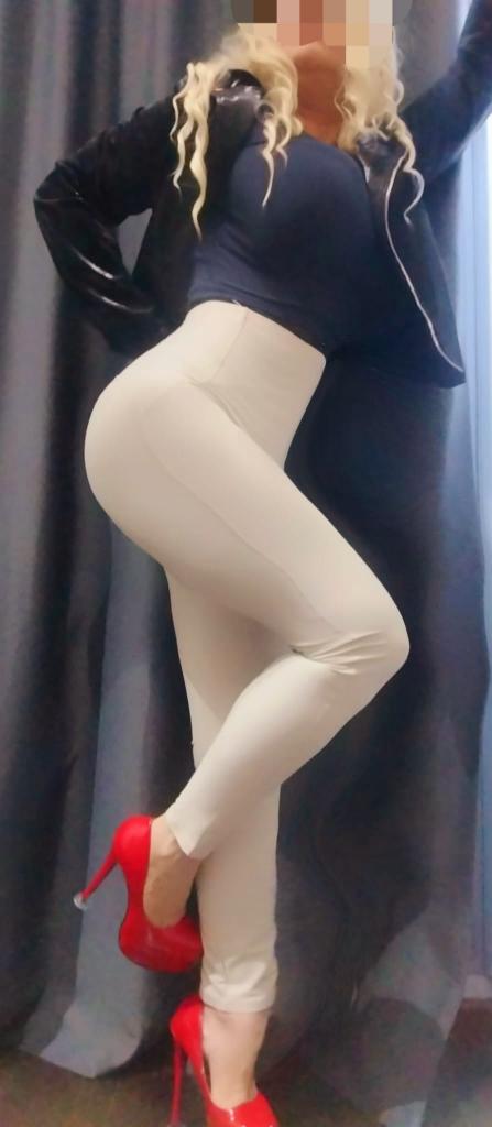 614986328: Chica busca chico en Madrid