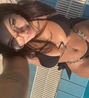 631086796: Chica busca chico en Barcelona