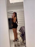643881305: Chica busca chico en Granada
