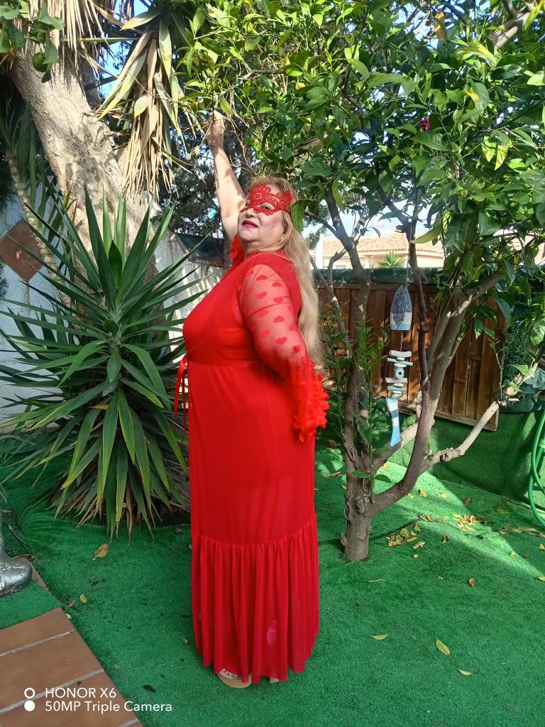 Chica busca chico en Alicante: 