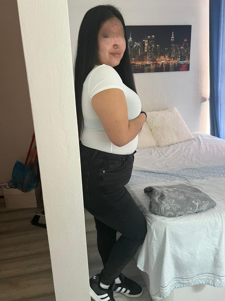 600452103: Chica busca chico en Madrid
