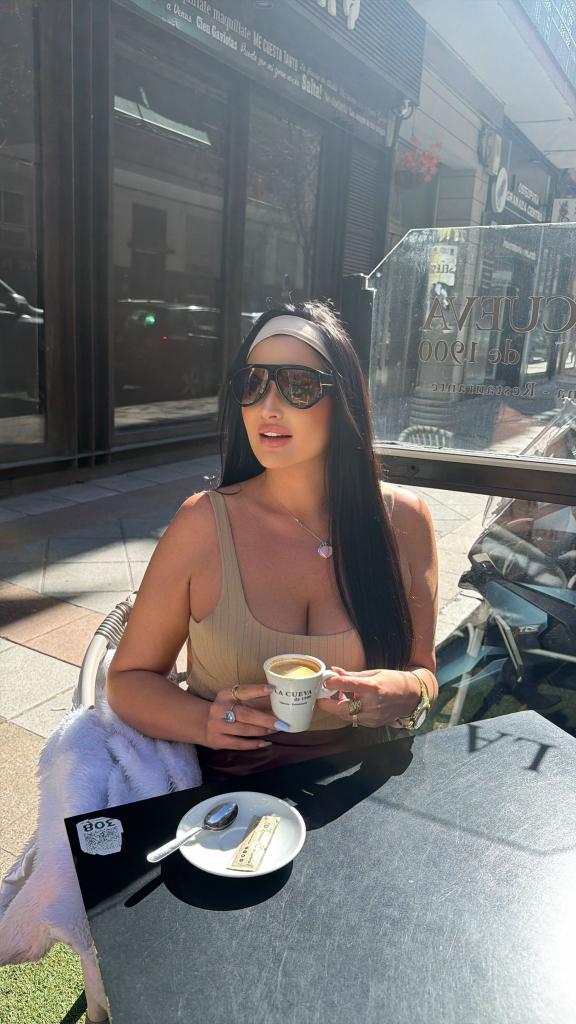 602373942: Chica busca chico en Granada