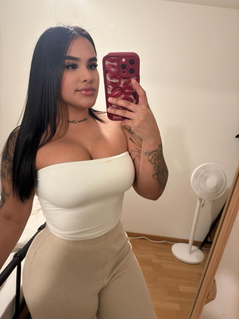 667475982: Chica busca chico en Madrid