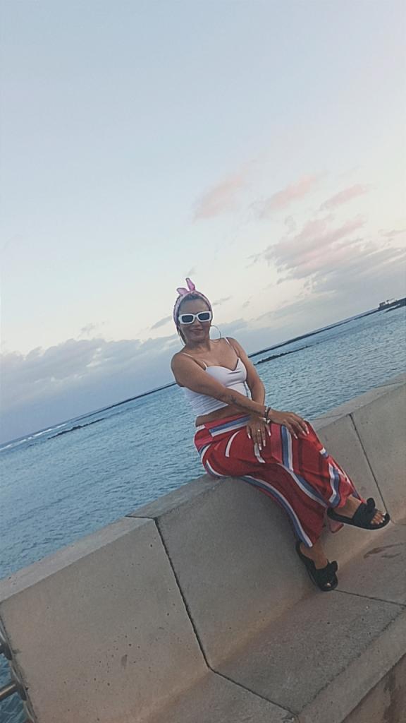 600277337: Chica busca chico en Asturias