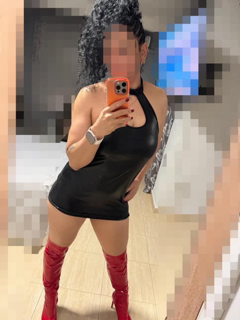 603562965: Chica busca chico en Granada