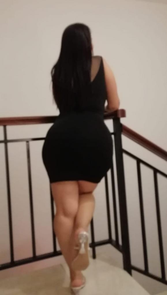 Chica busca chico en Granada: 