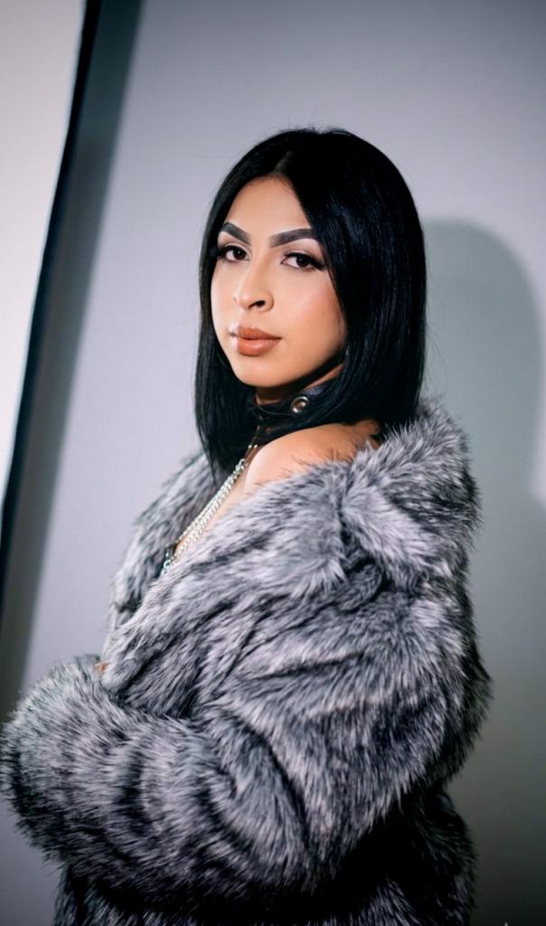 663119190: Transexual en Las Palmas