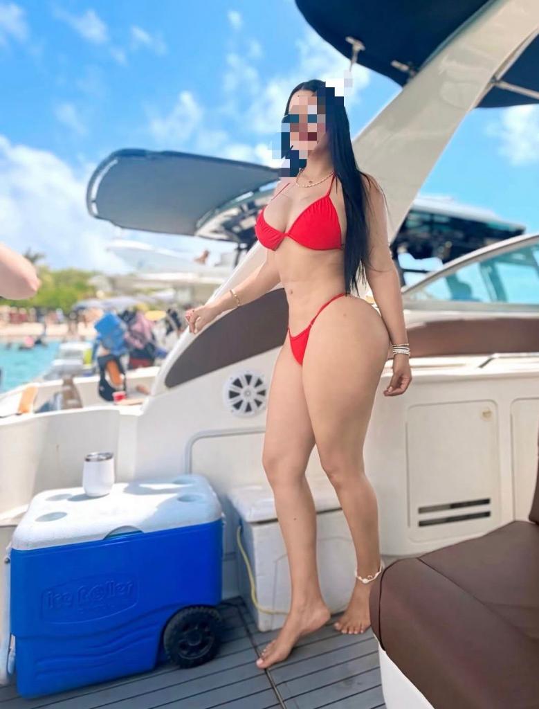 Chica busca chico en Tenerife: 