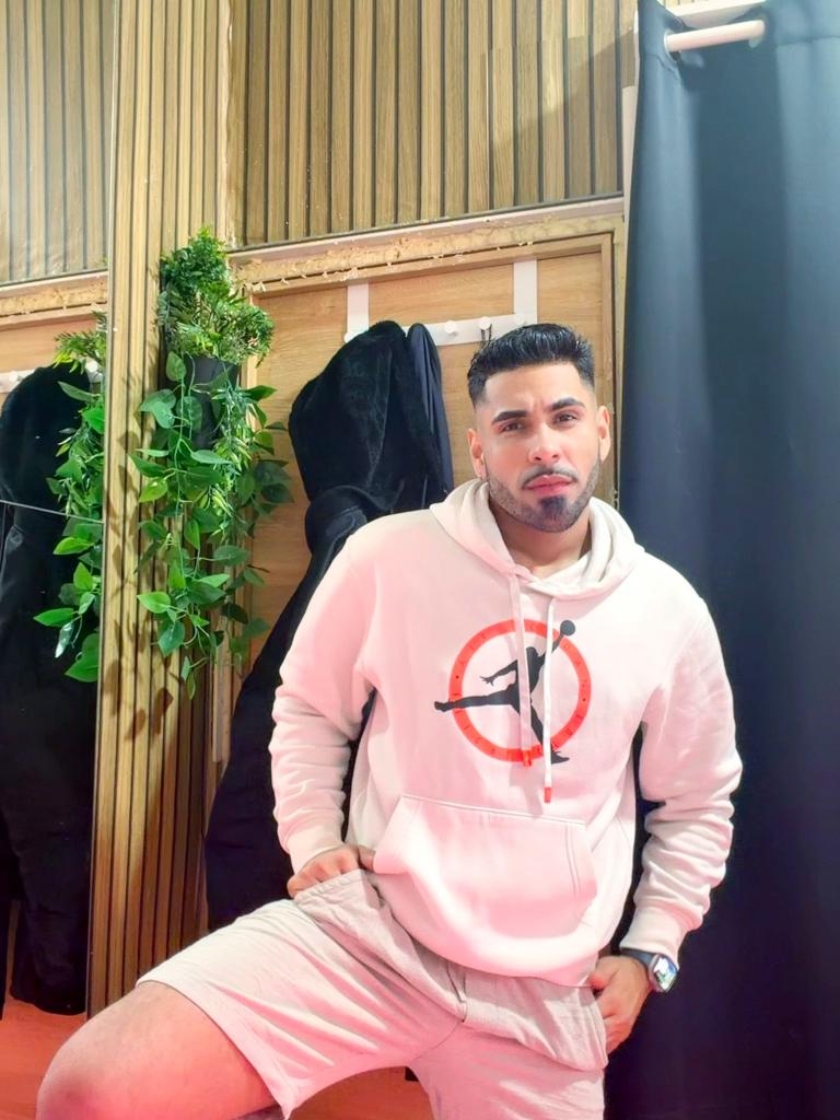 Chico busca chica en Mallorca: 