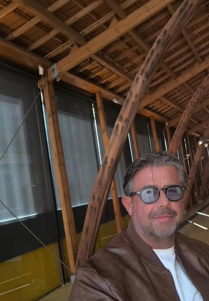 Chico busca chica en Barcelona: Chico busca chica