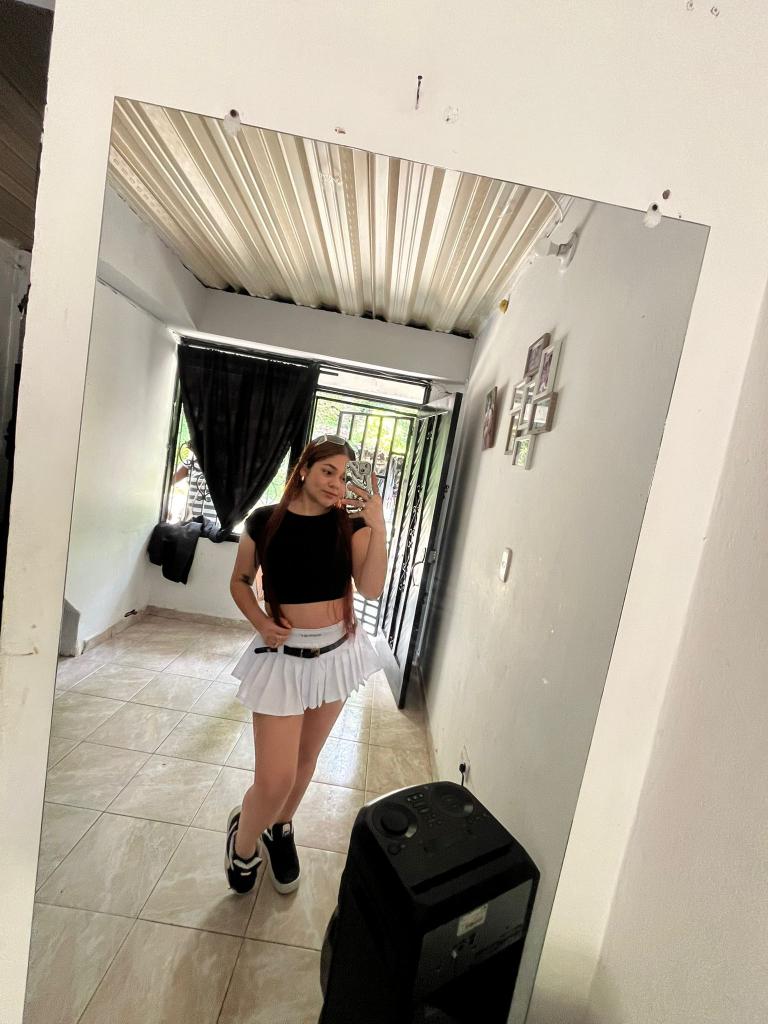 Chica busca chico en Barcelona: 