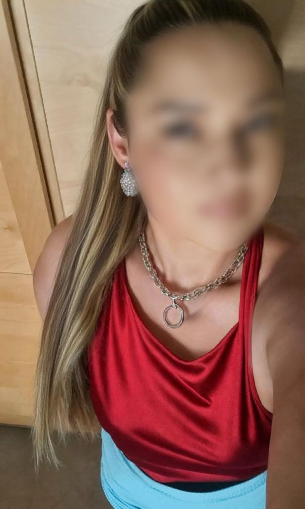 624653922: Chica busca chico en Murcia