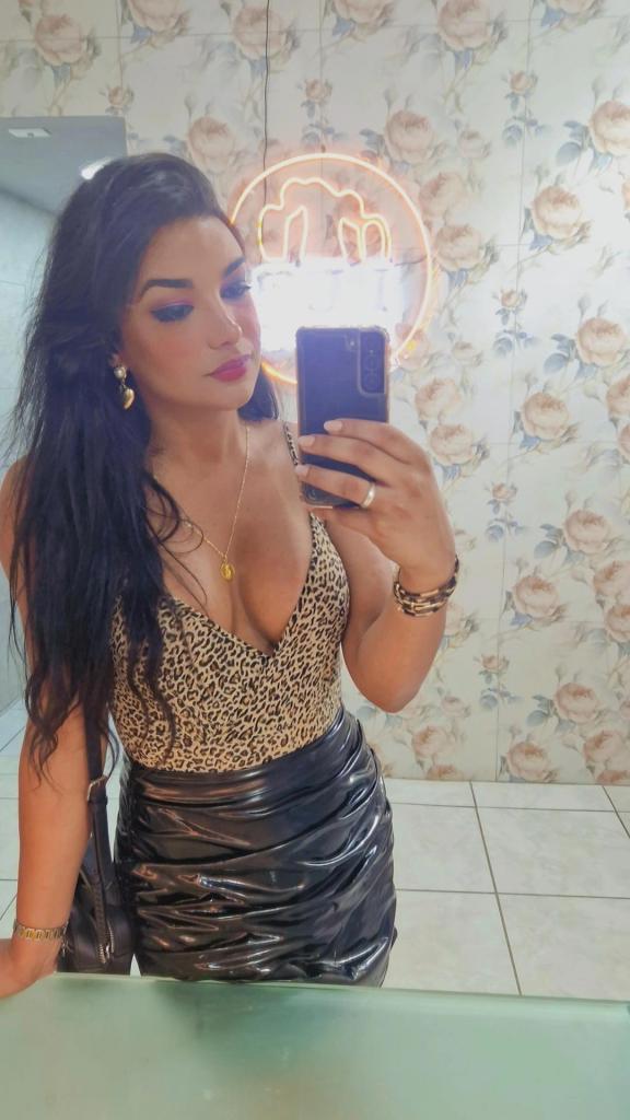 664113220: Travesti en Badajoz