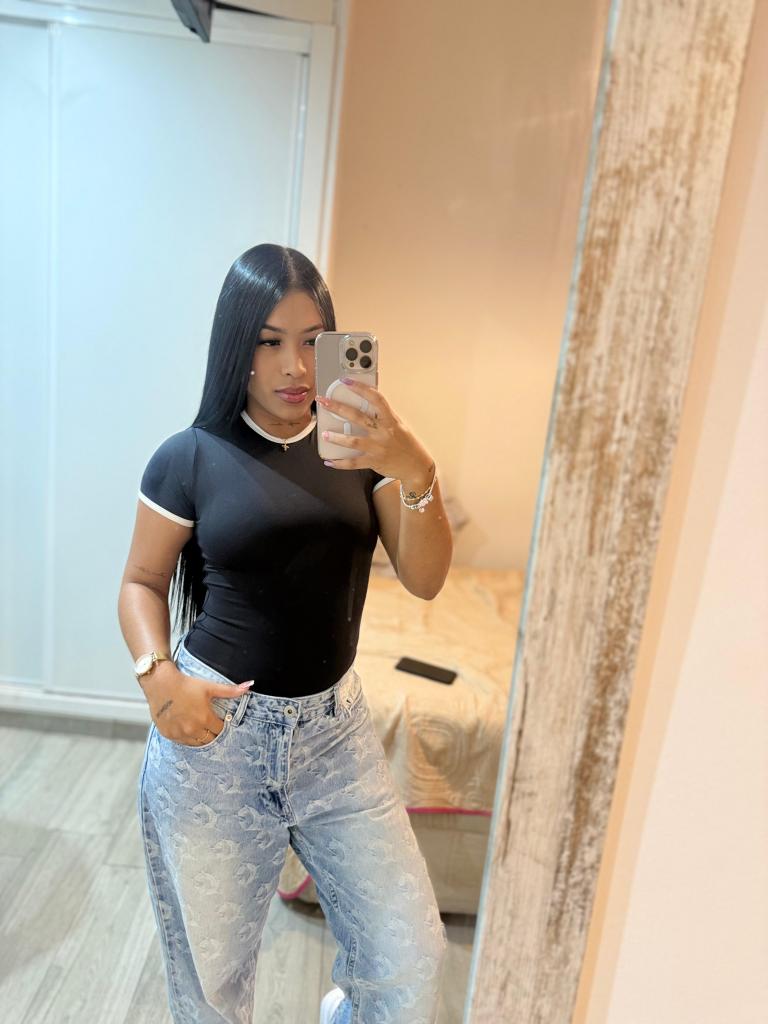 613517432: Chica busca chico en Cáceres