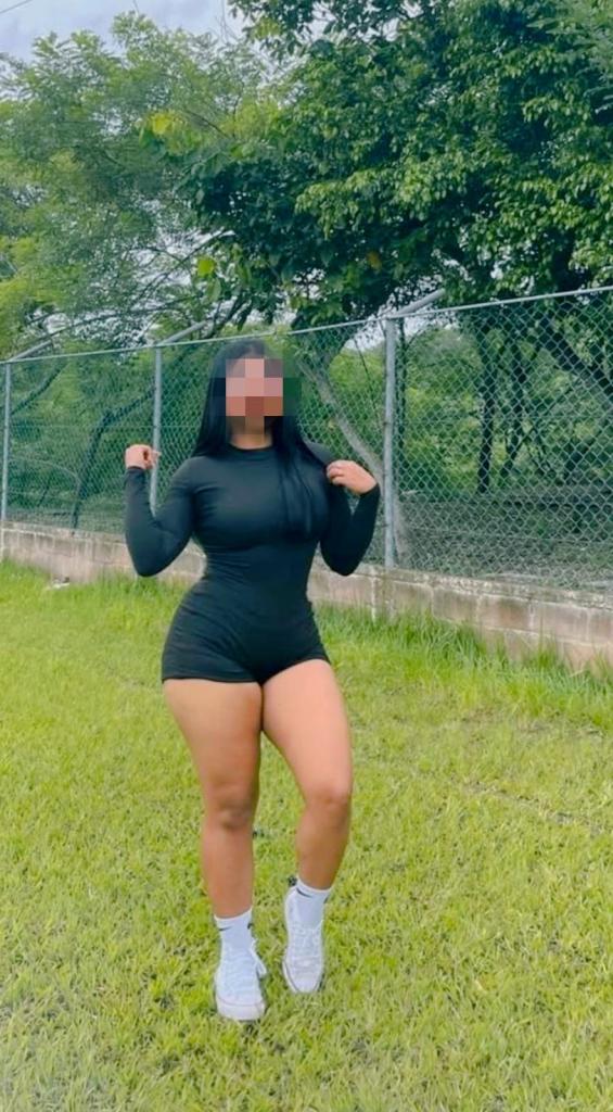 Chica busca chico en Murcia: 