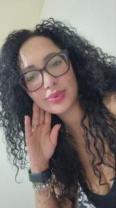 613677079: Chica busca chico en Lugo