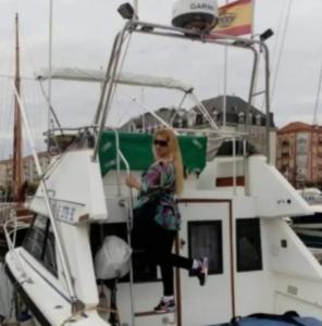 612598414: Chica busca chico en La Coruña