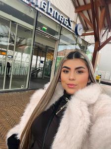 614976167: Chica busca chico en La Rioja