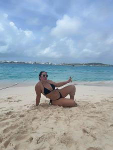 610739925: Chica busca chico en Tenerife