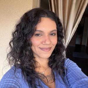 674475801: Chica busca chico en Alicante