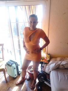 614891234: Chica busca chico en Barcelona