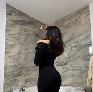 604145128: Chica busca chico en Madrid