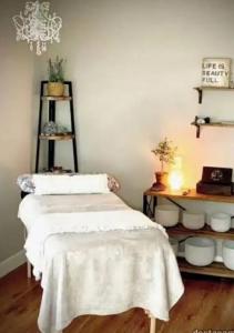 613796602: Chica busca chico en Cantabria