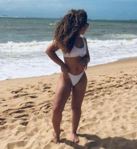 695320282: Chica busca chico en Navarra