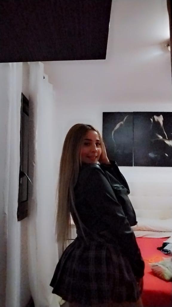 Chica busca chico en Barcelona: 