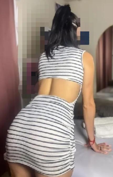 985223386: Chica busca chico en Asturias