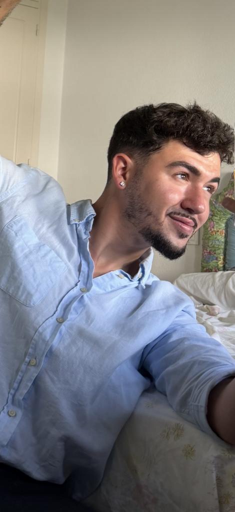 612247009: Chico busca chica en Málaga